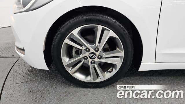 Hyundai Avante AD 1.6 GDI Value Plus, 2018 все фото