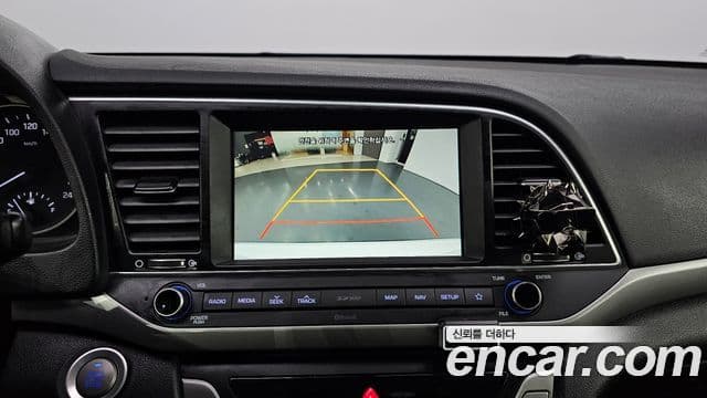 Hyundai Avante AD 1.6 GDI Value Plus, 2018 16