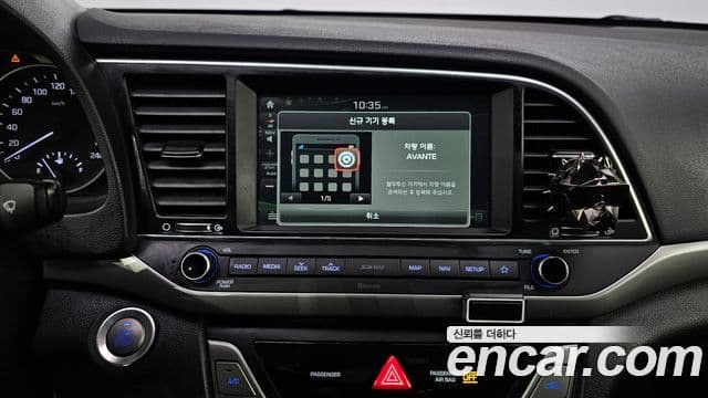 Hyundai Avante AD 1.6 GDI Value Plus, 2018 17