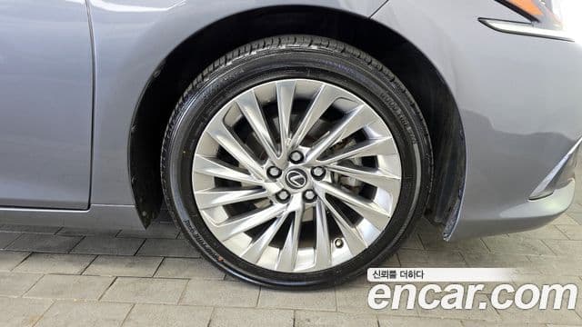 Lexus ES300h 7세대 Executive, 2021 все фото