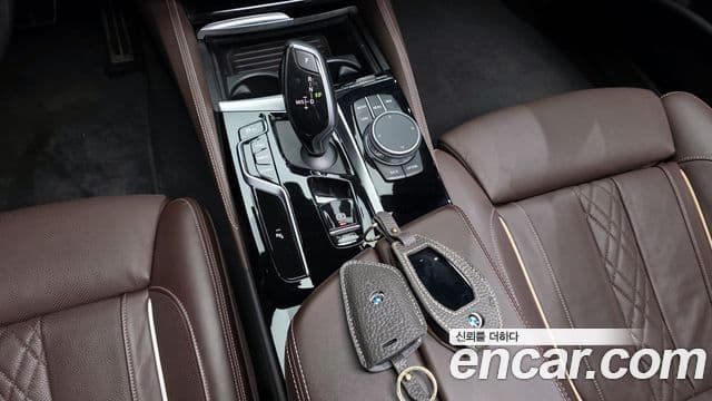 BMW 5시리즈 (G30) 530i M Sport, 2022 9