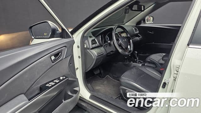 KG모빌리티(SsangYong) Tivoli VX 2WD, 2017 10