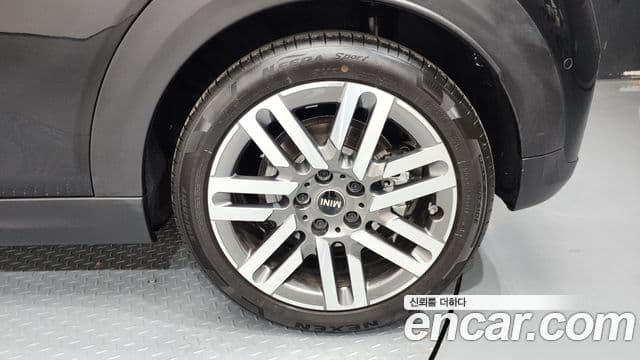 Mini Cooper C 4세대 Classic, 2025 все фото