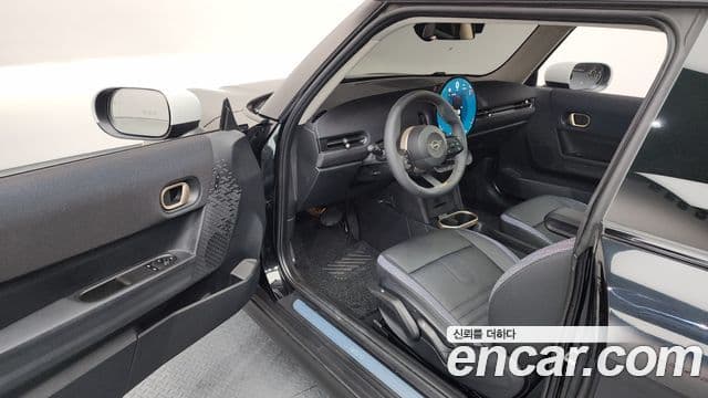 Mini Cooper C 4세대 Classic, 2025 10