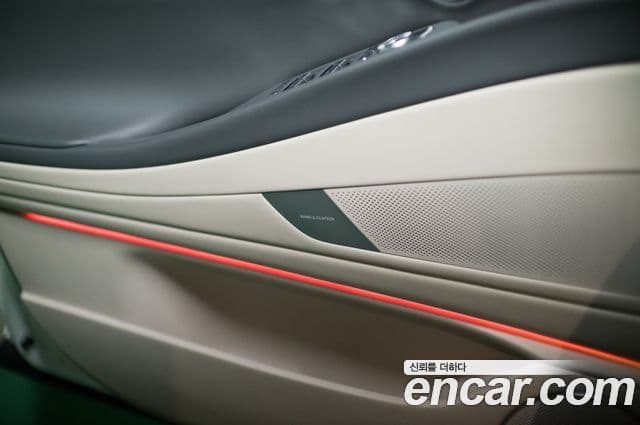 Genesis G80 (RG3) бензин 2.5 турбо AWD, 2025 19