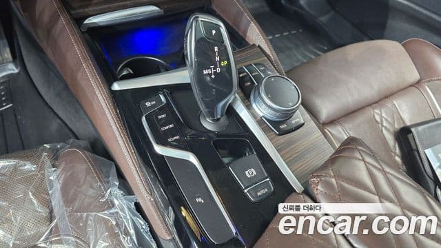 BMW 5시리즈 (G30) 520d xDrive Luxury Plus, 2018 9