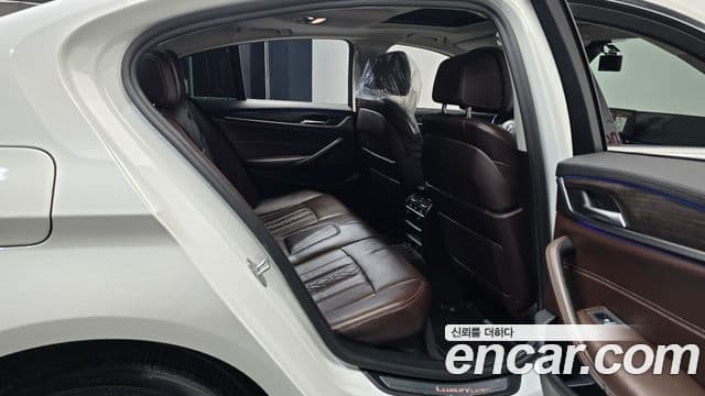 BMW 5시리즈 (G30) 520d xDrive Luxury Plus, 2018 12
