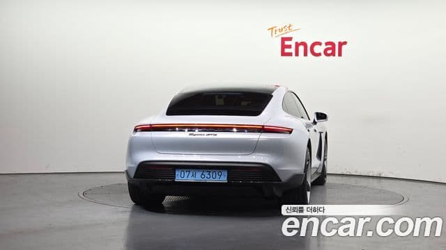 Porsche 타이칸 GTS, 2024 4