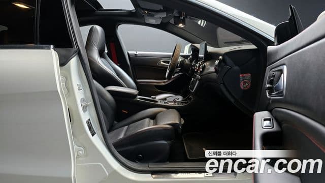 Mercedes-Benz CLA-класс C117 CLA45 AMG 4MATIC, 2016 10