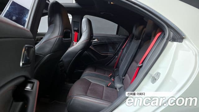 Mercedes-Benz CLA-класс C117 CLA45 AMG 4MATIC, 2016 13