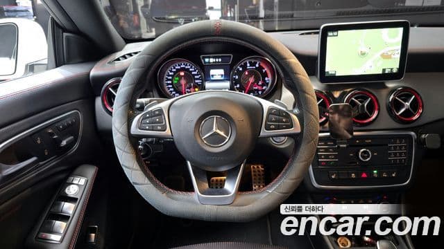 Mercedes-Benz CLA-класс C117 CLA45 AMG 4MATIC, 2016 14