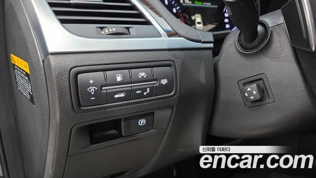 Genesis G80 Prestige, 2018 17