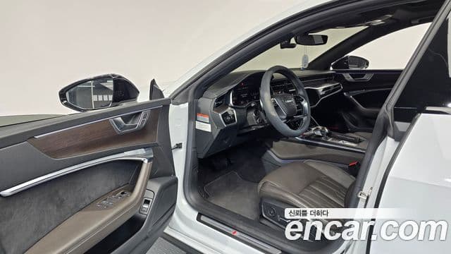 Audi A7 (4K) Premium, 2023 10