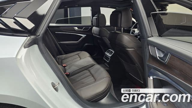 Audi A7 (4K) Premium, 2023 12