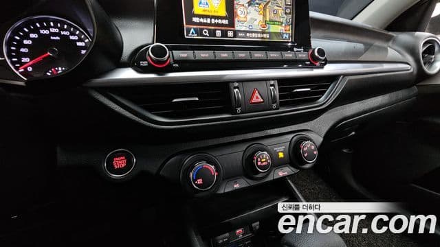 Kia The / новый New K3 2세대 Trendy, 2022 15