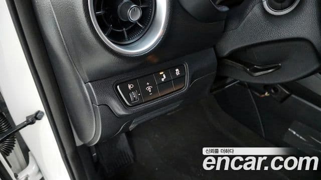 Kia The / новый New K3 2세대 Trendy, 2022 17