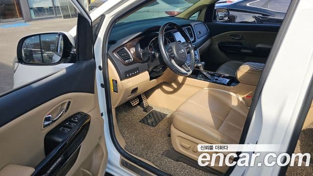 Kia The / новый New Carnival Special, 2019 11