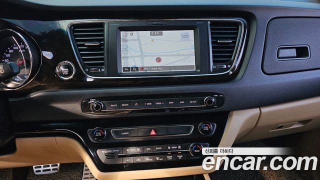 Kia The / новый New Carnival Special, 2019 14