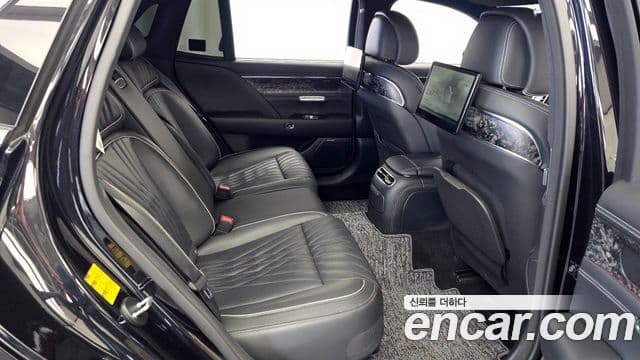 Genesis G90 (RS4) бензин 3.5 турбо AWD, 2022 12