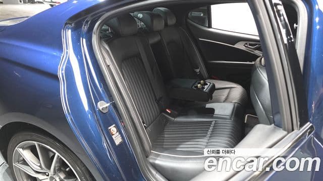 Genesis G70 Sport пакет, 2019 11