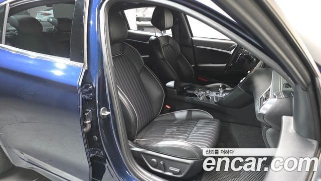 Genesis G70 Sport пакет, 2019 12