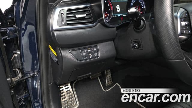 Genesis G70 Sport пакет, 2019 13