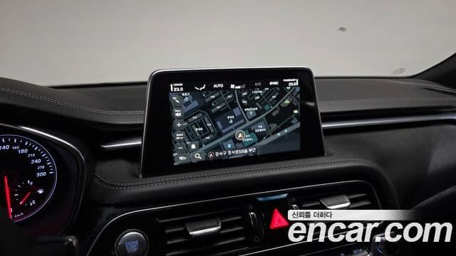 Genesis G70 Sport пакет, 2019 15