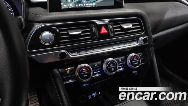 Genesis G70 Sport пакет, 2019 17