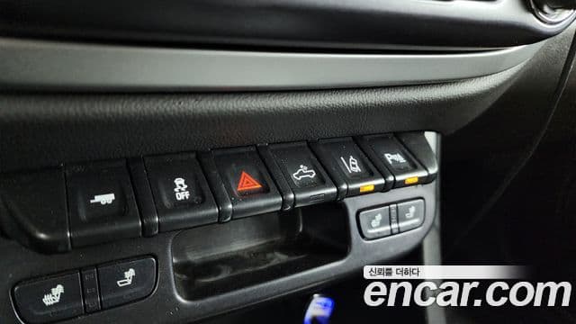 Chevrolet(GM대우) real New 콜로라도 3.6 익스트림-X 4WD, 2021 18