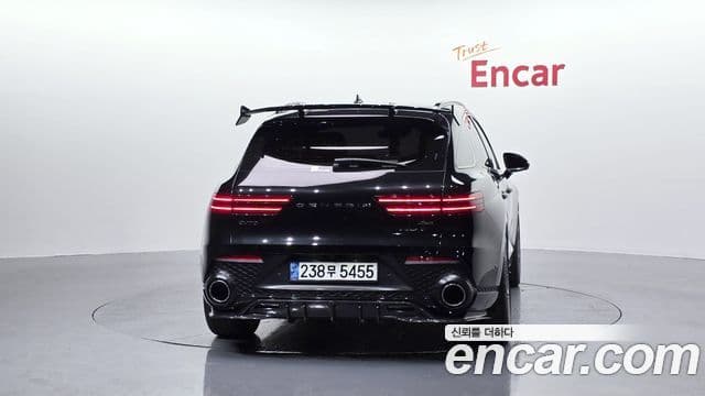 Genesis GV70, 2022 4