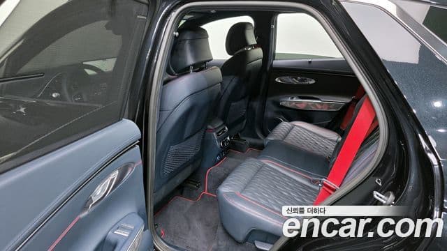 Genesis GV70, 2022 12