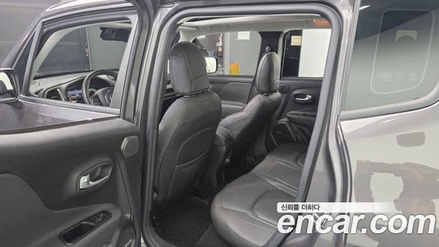 Jeep Renegade 2.4 Limited AWD, 2021 11