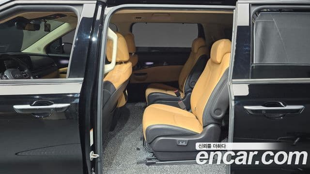 Kia Carnival 4세대 Signature, 2021 11