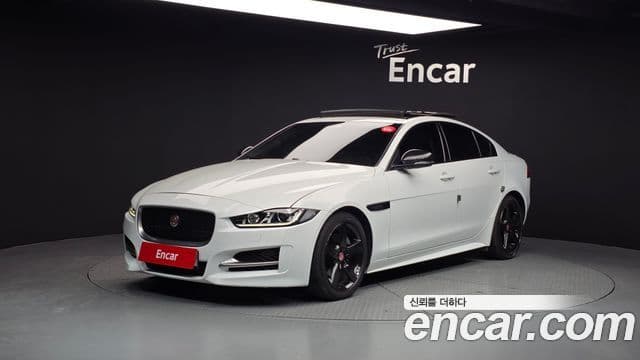 Jaguar XE 20d R스포츠, 2018 1