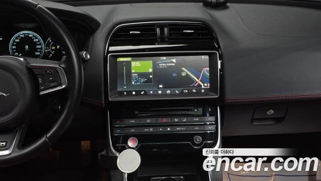 Jaguar XE 20d R스포츠, 2018 14