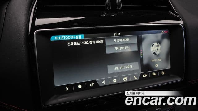 Jaguar XE 20d R스포츠, 2018 17