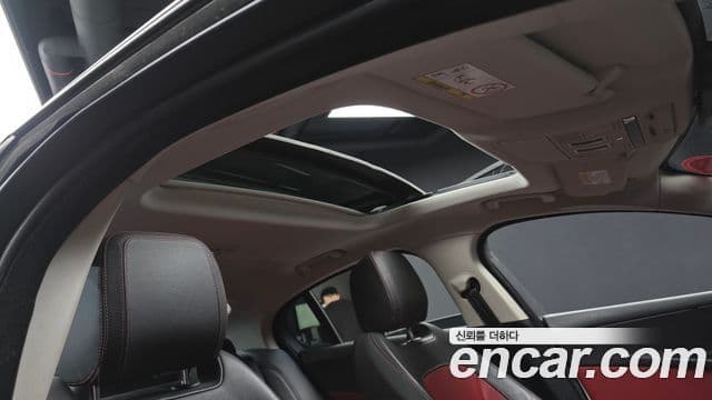 Jaguar XE 20d R스포츠, 2018 18