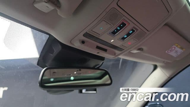 Jaguar XE 20d R스포츠, 2018 19