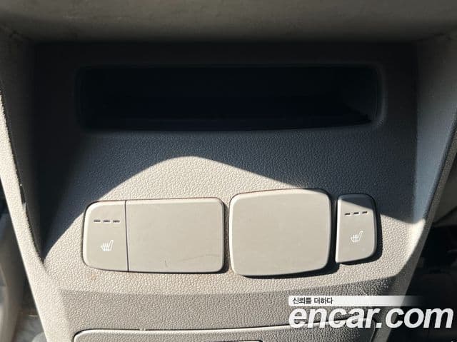 Kia All New Carnival Luxury, 2016 15