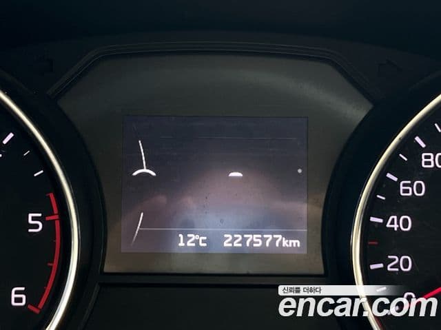 Kia All New Carnival Luxury, 2016 18