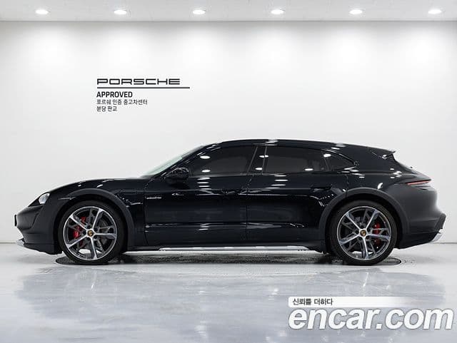 Porsche 타이칸 4S Cross Turismo, 2024 6