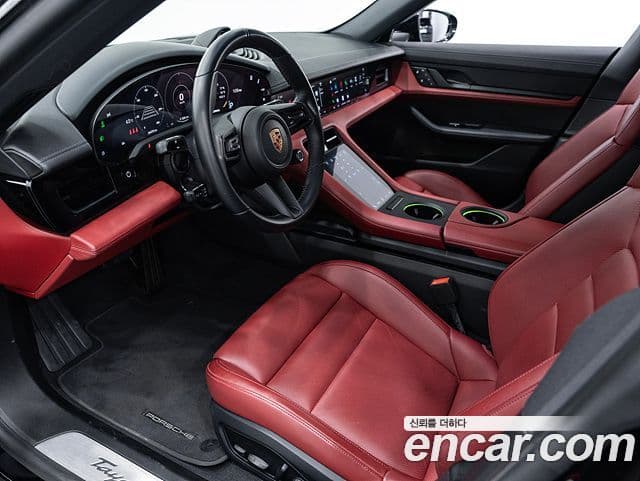 Porsche 타이칸 4S Cross Turismo, 2024 20