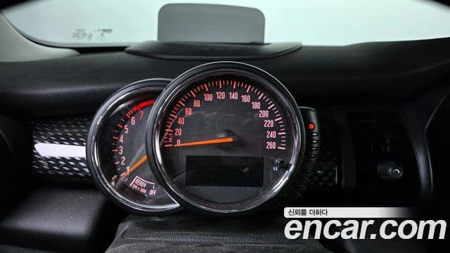 Mini Cooper S 3세대, 2016 8