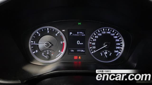 Hyundai Santa Fe TM Premium, 2019 8