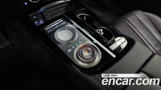 Genesis G80 (RG3) бензин 2.5 турбо AWD, 2021 9