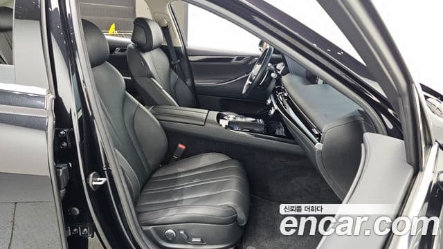 Genesis G80 (RG3) бензин 2.5 турбо AWD, 2021 11