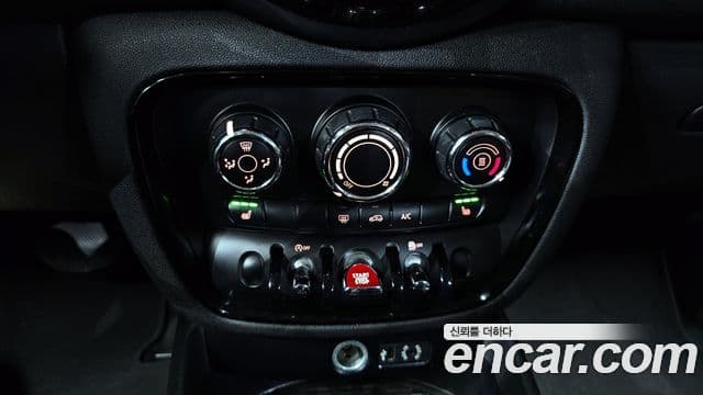 Mini Cooper 클럽맨 2세대, 2018 16