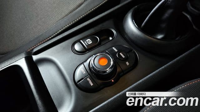 Mini Cooper 클럽맨 2세대, 2018 20