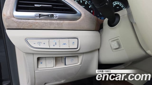 Genesis G90 Luxury, 2019 13