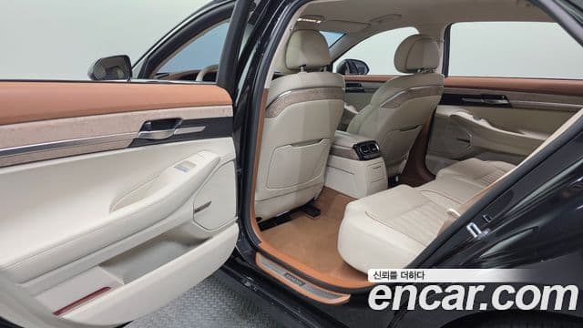 Genesis G90 Luxury, 2019 17